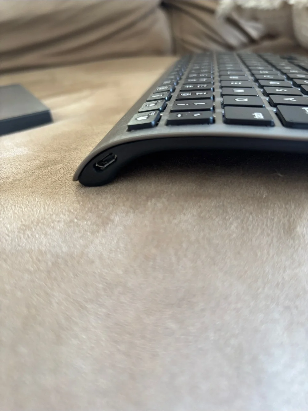 ZAGG Slim Wireless Bluetooth Keyboard - Black